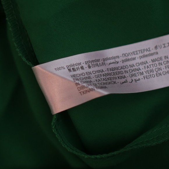 NWT JEWEL TRIM DRAPED SATIN EFFECT GREEN DRESS. - Picture 7 of 14